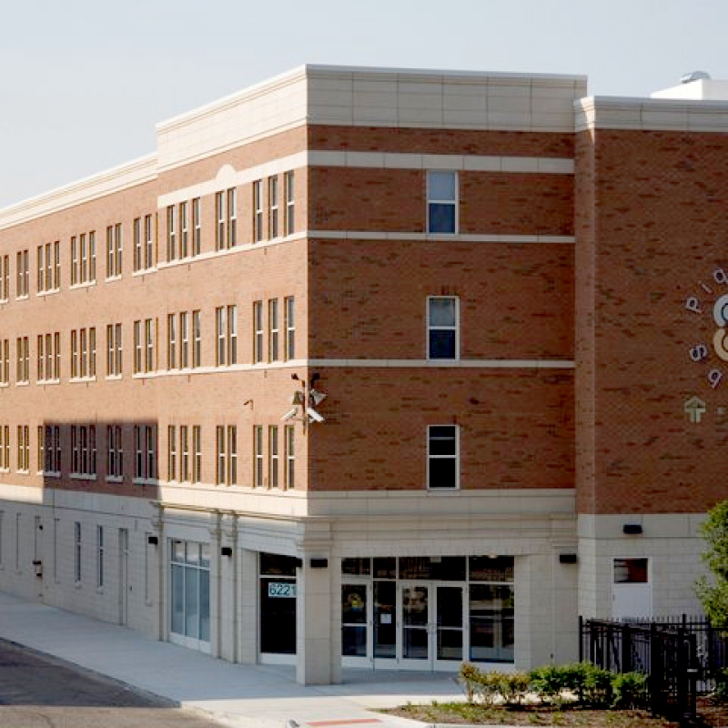 Piquette Square