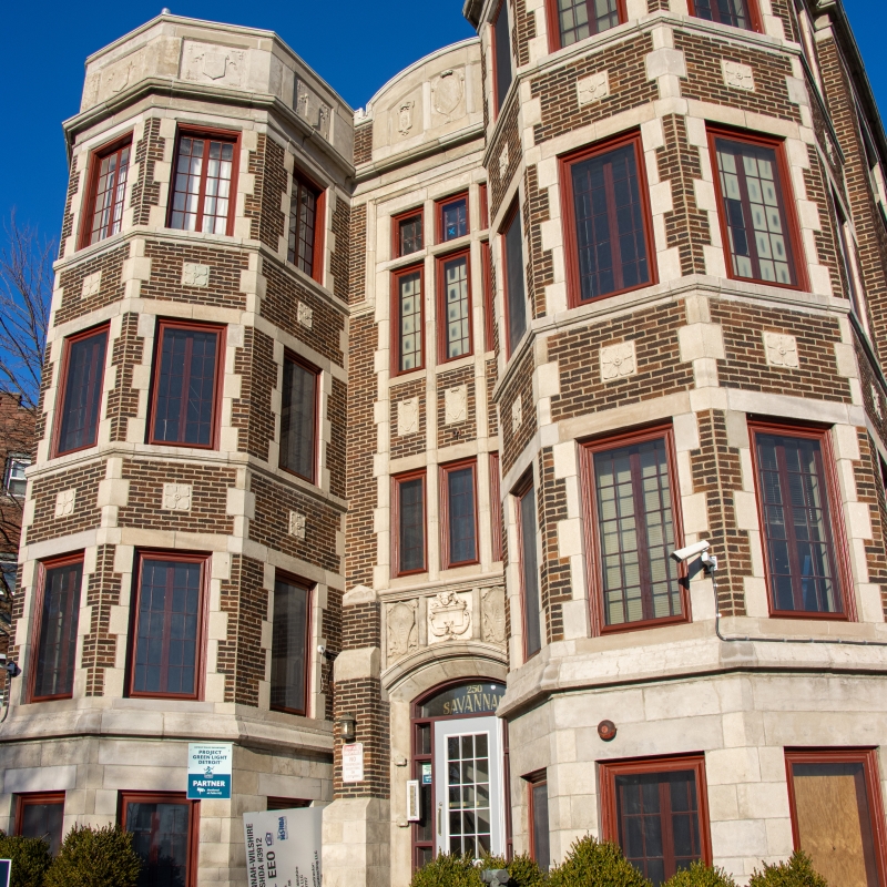 Tall vintage apartment in southwest Detroit